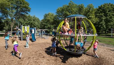 Stahlke Park - Inviting neighborhood park filled with fun