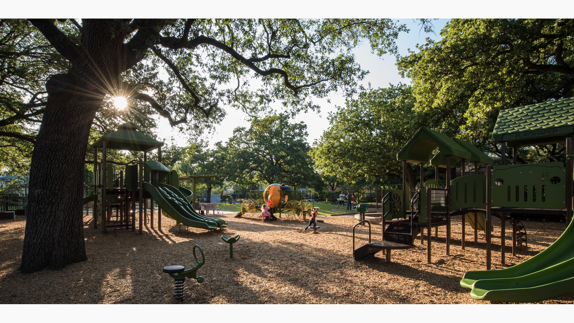 River Oaks Park - Imaginative Playground Equipment