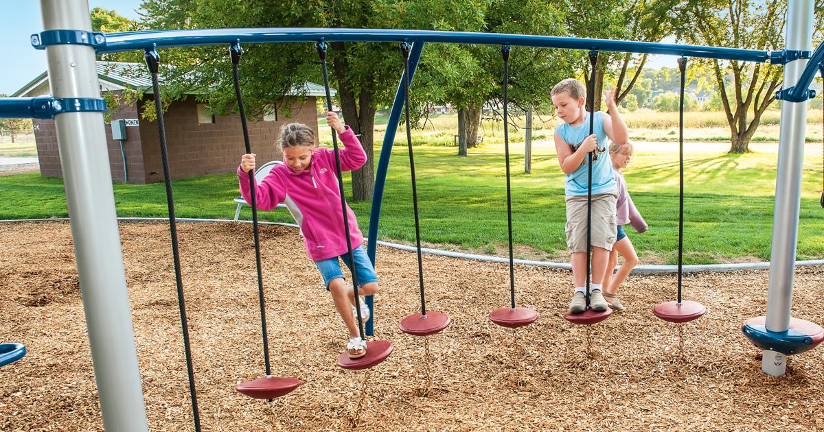 Swiggle Stix® Bridge - Hanging Disc Playground Bridge