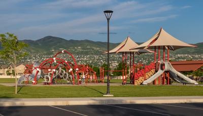 Foxboro Park features an Evos® playsystem and Mobius® Climber, as well as a PlayBooster® play structure, complete with slides, climbers, bridges and, integrated CoolToppers® Shade Products.