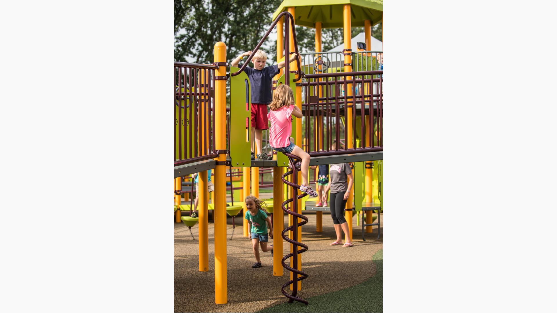 Landscape Structures - Commercial Playground Equipment