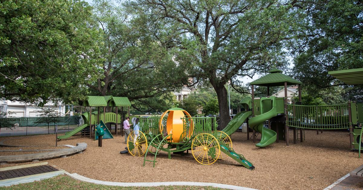 River Oaks Park - Imaginative Playground Equipment