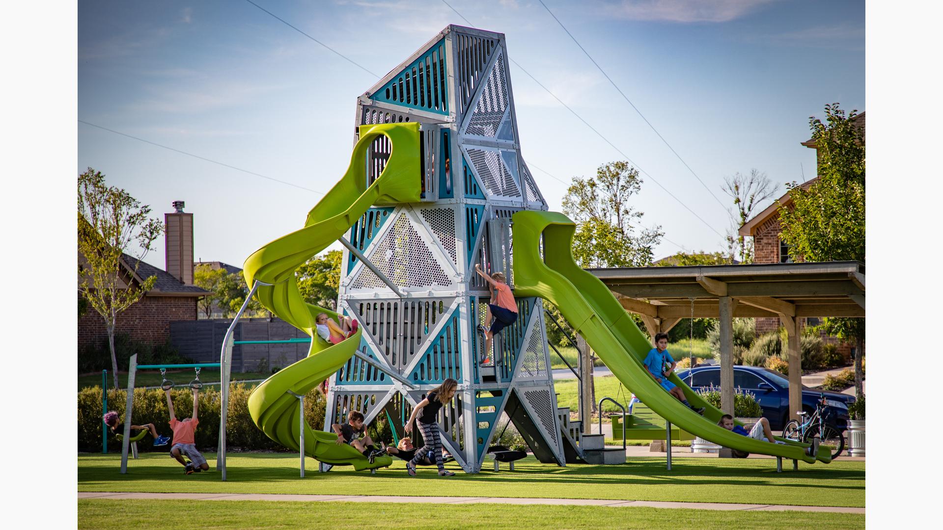 Alpha, the new play structure from Landscape Structures - URBADIS