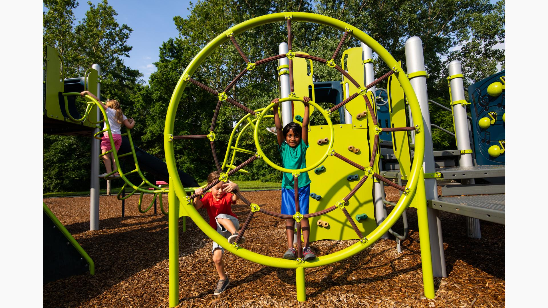 Sycamore Creek Park - Fun play areas for all ages