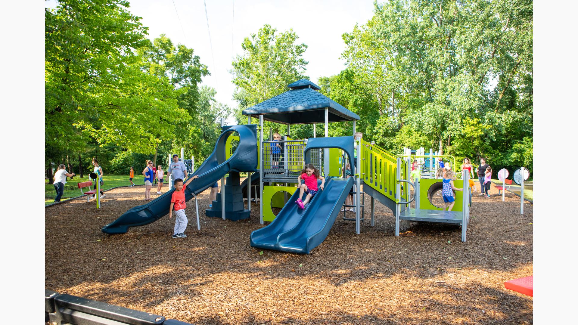 Sycamore Creek Park - Fun play areas for all ages