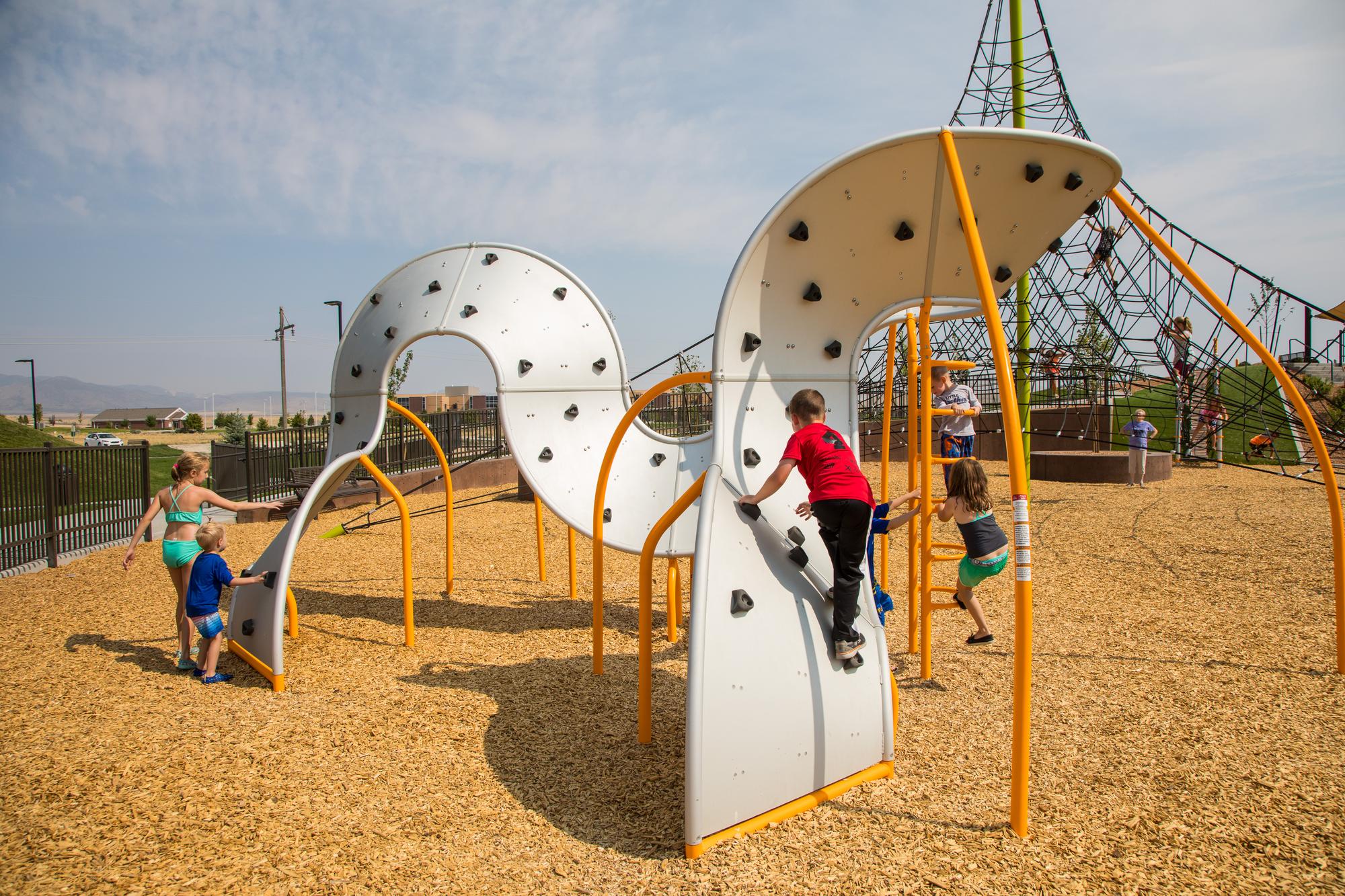 Cory B. Wride Memorial Park - Sprawling Playground Design