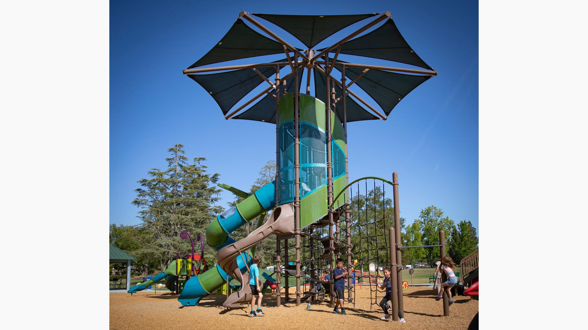 Thousand Oaks Community Park - Picnic-Themed Park Playground