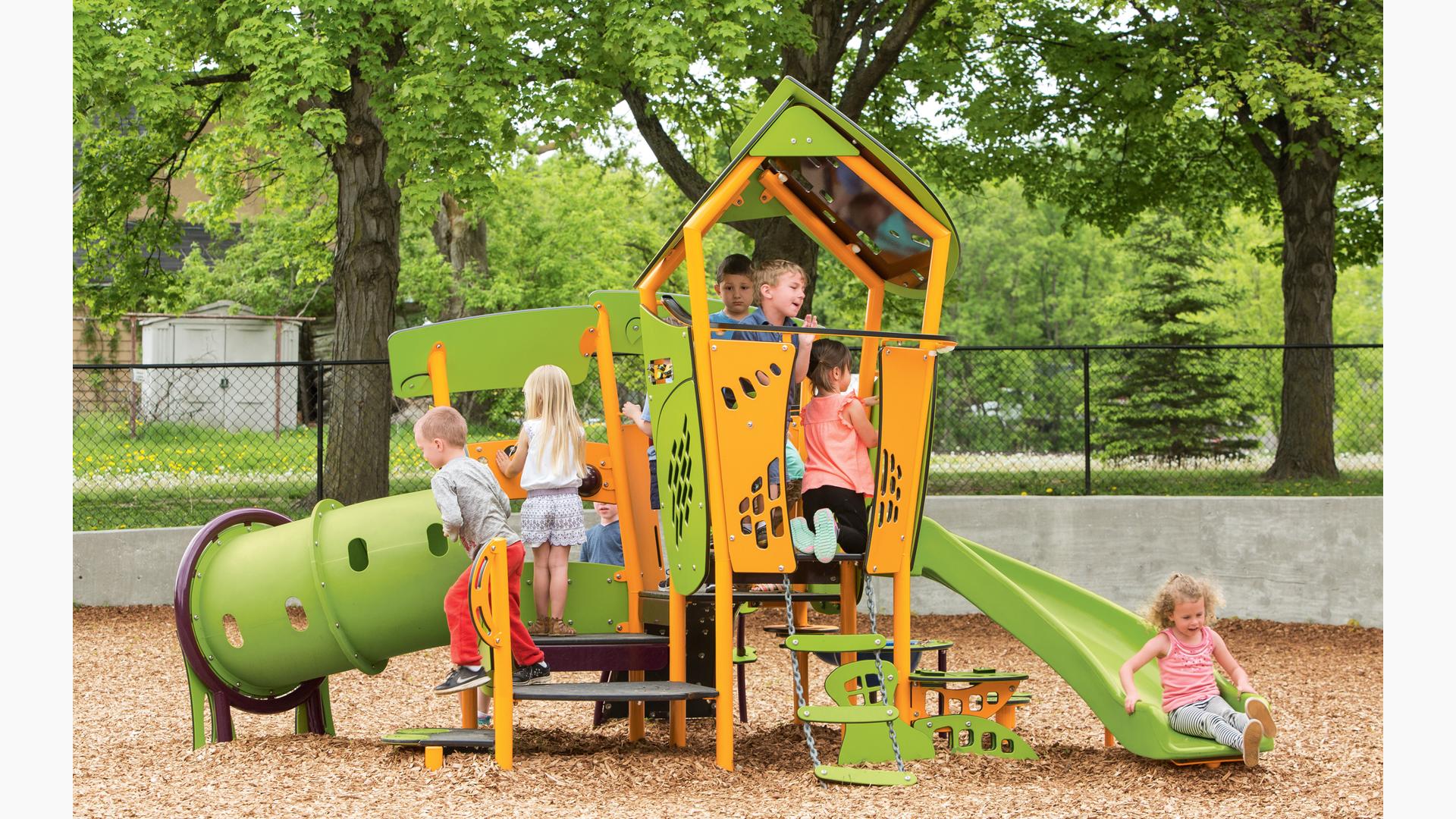 Motion - Compact Preschool Playground - Landscape Structures