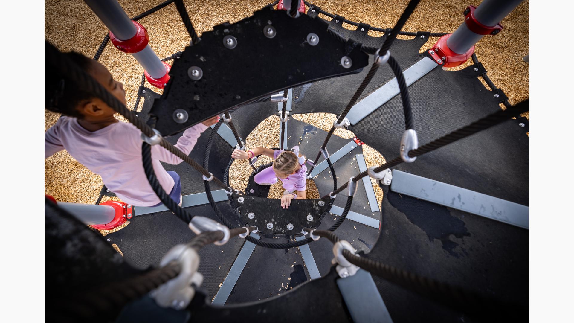 Super Netplex® 8' & 12' Preconfigured Tall Play Structure Super Netplex® 8' & 12' Preconfigured Tall Play Structure