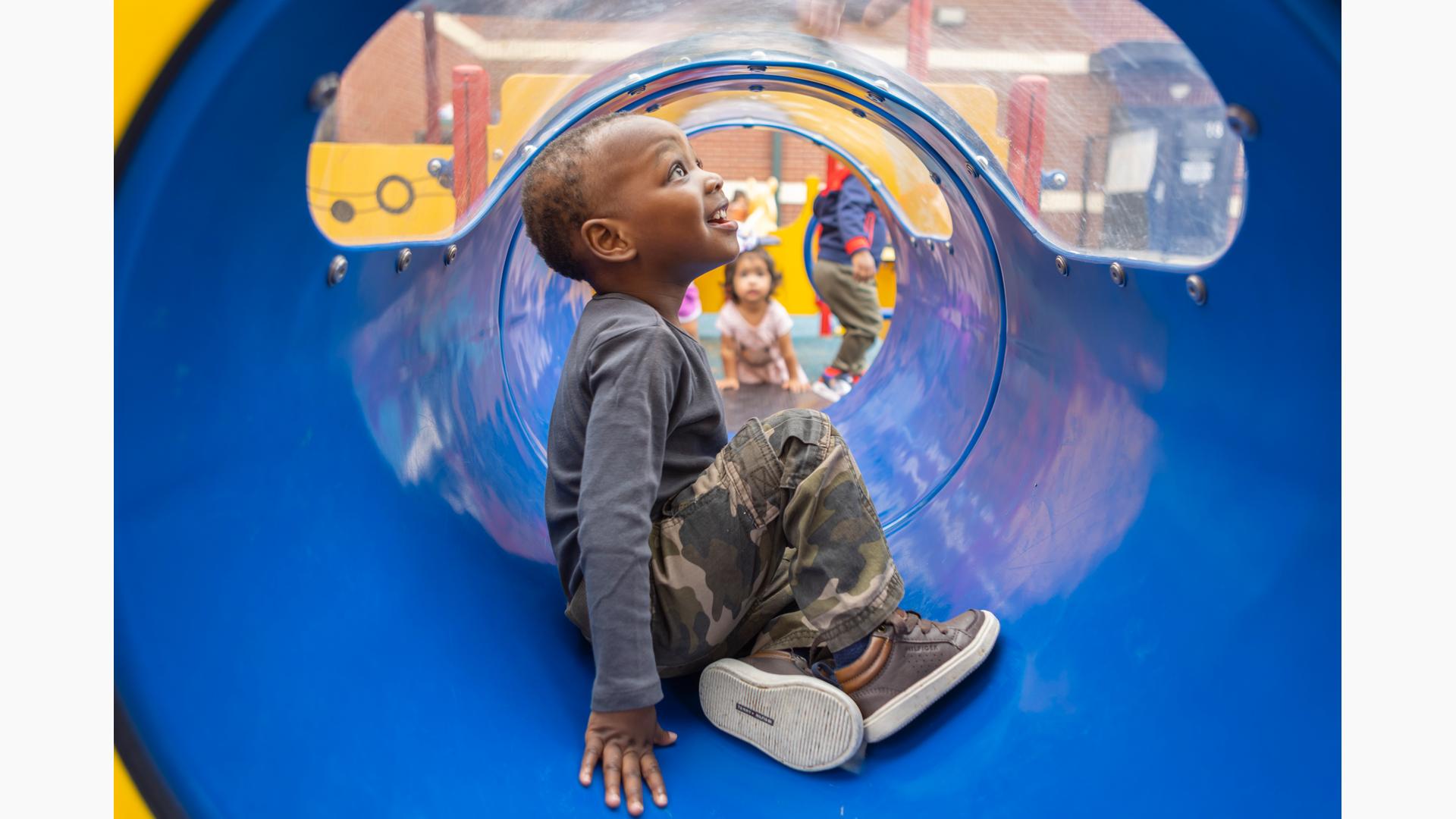 Indoor tunnel hot sale playground