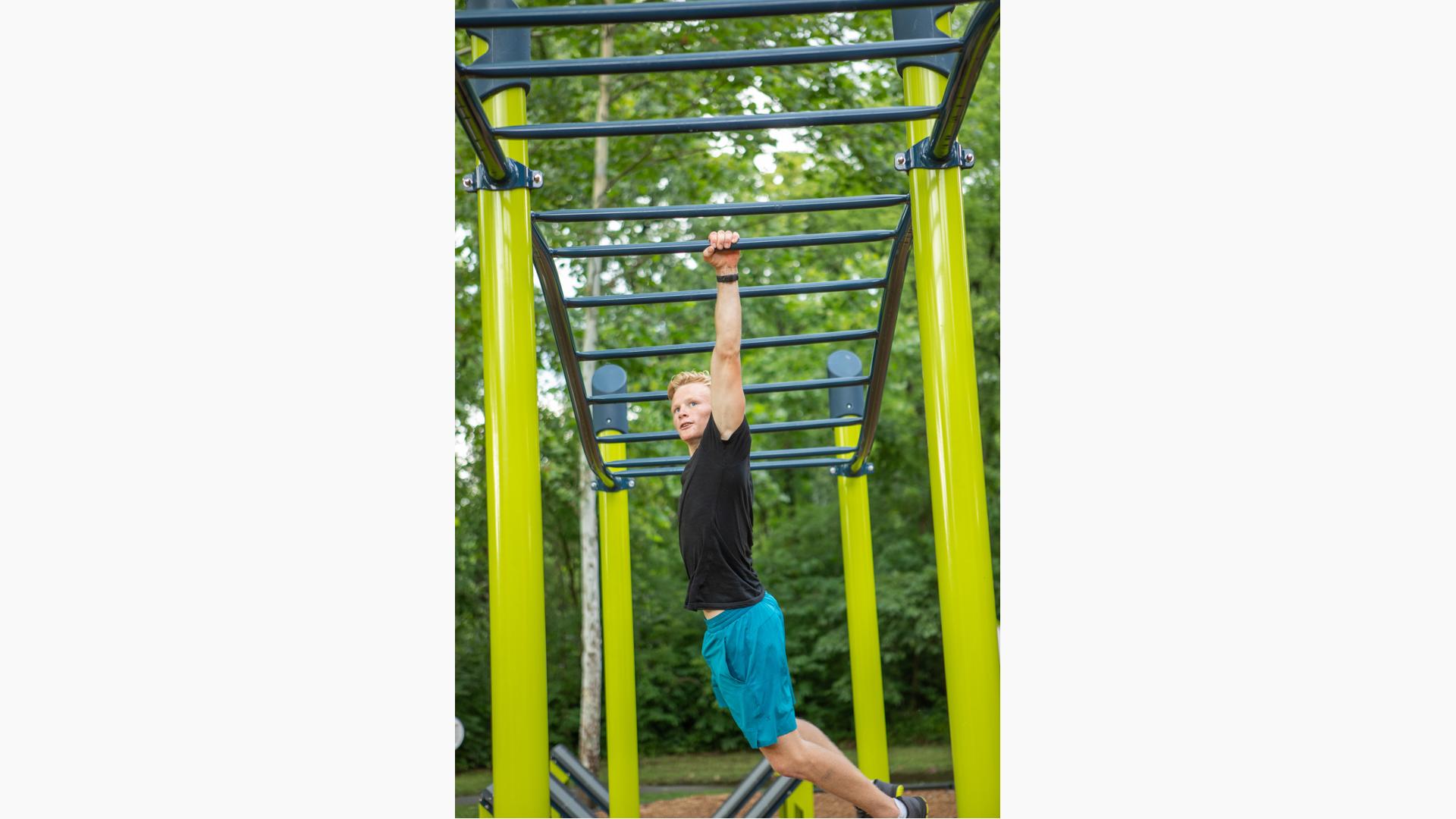 FitCore™ Extreme Angled Overhead Ladder - Fitness Course