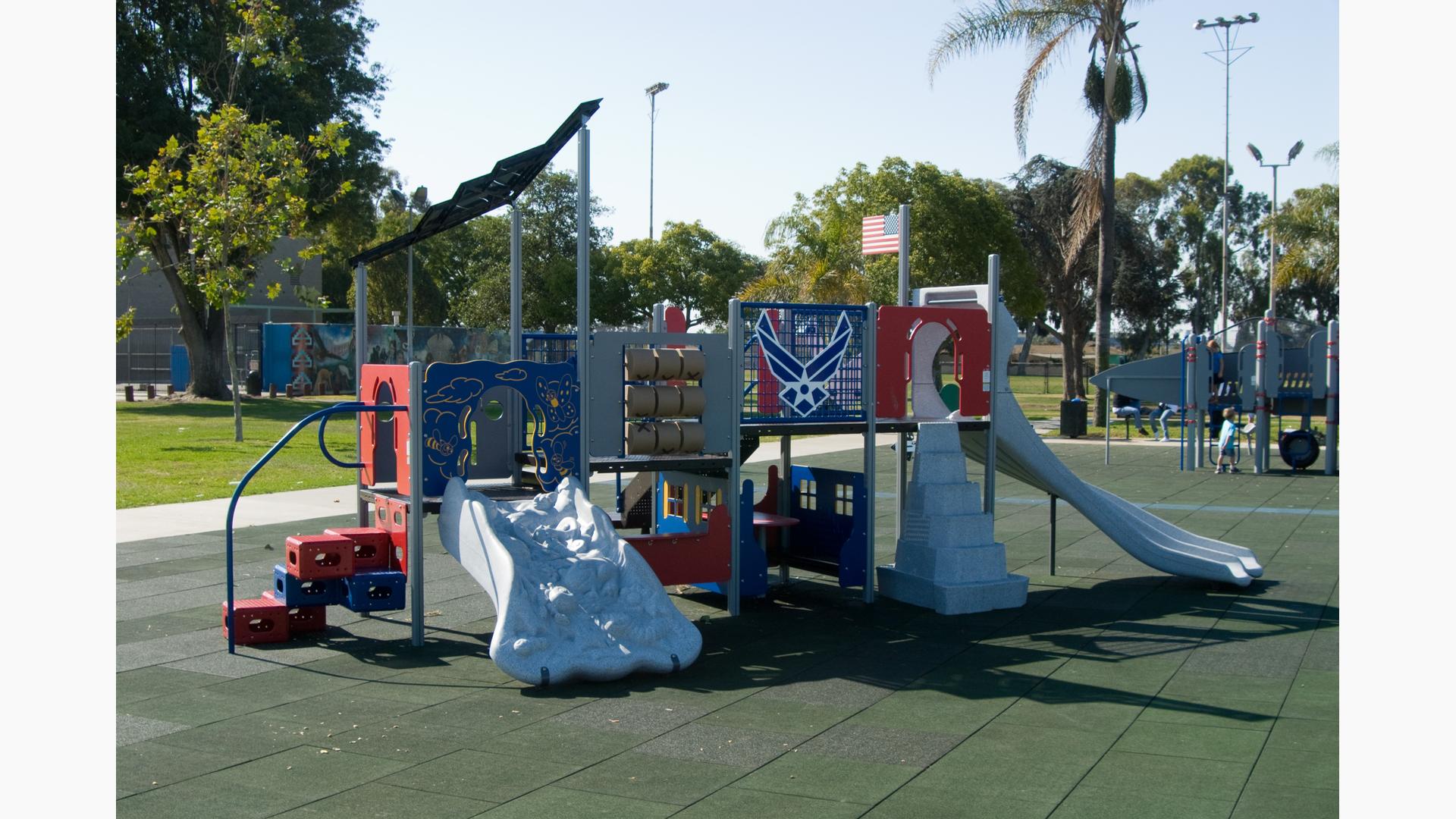 Colonia Park Playshaper play structure