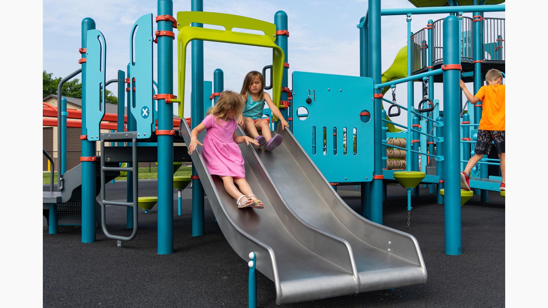 Double slide hot sale playset