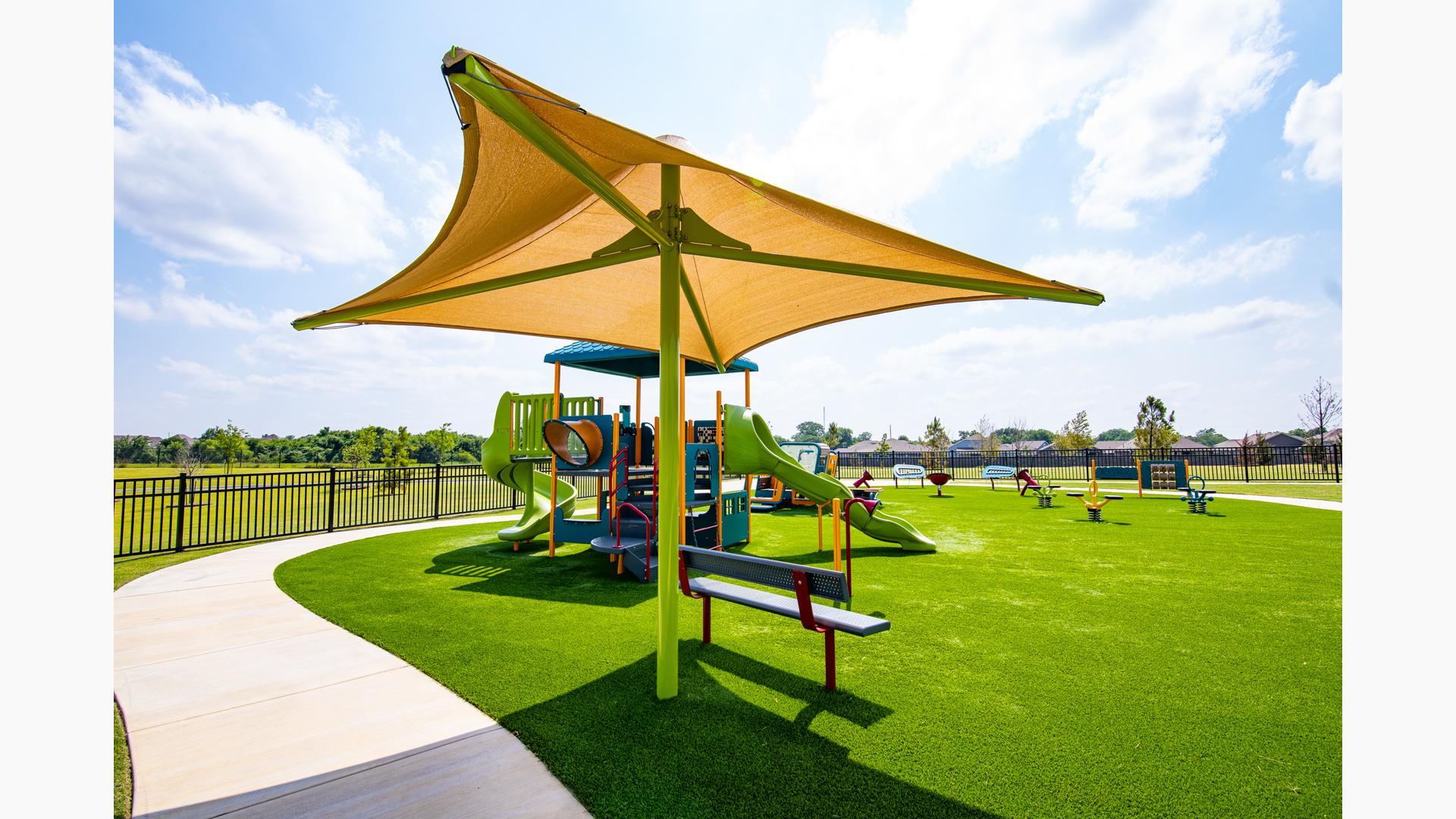 PlayShaper® playscape and SkyWays® Hip shade