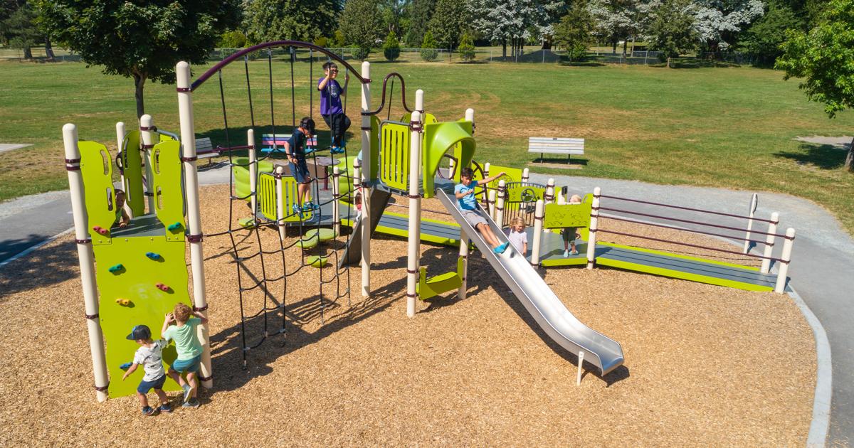 T. E. Scott Elementary School - Inclusive Compact School Plaground