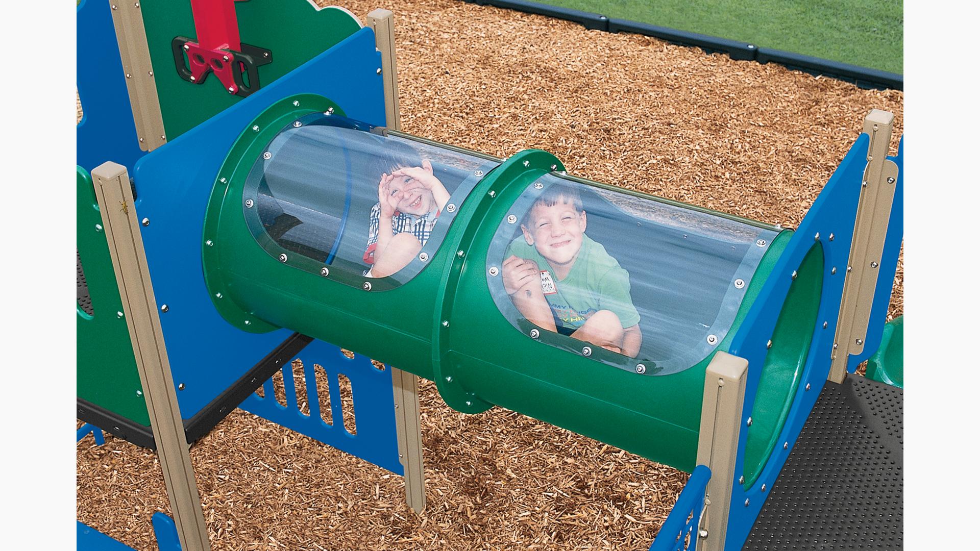 Child crawl outlet tunnel