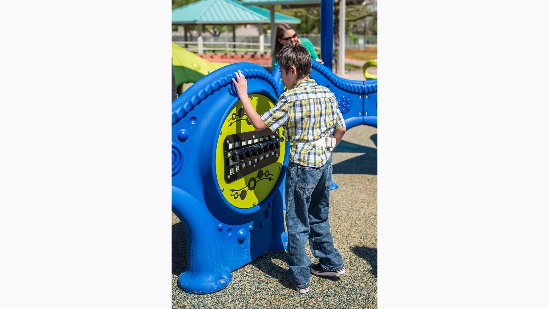 Giant Pencil Post - Creatively Mount Your Playground Activity  PanelsPlayground equipment and outdoor musical instruments