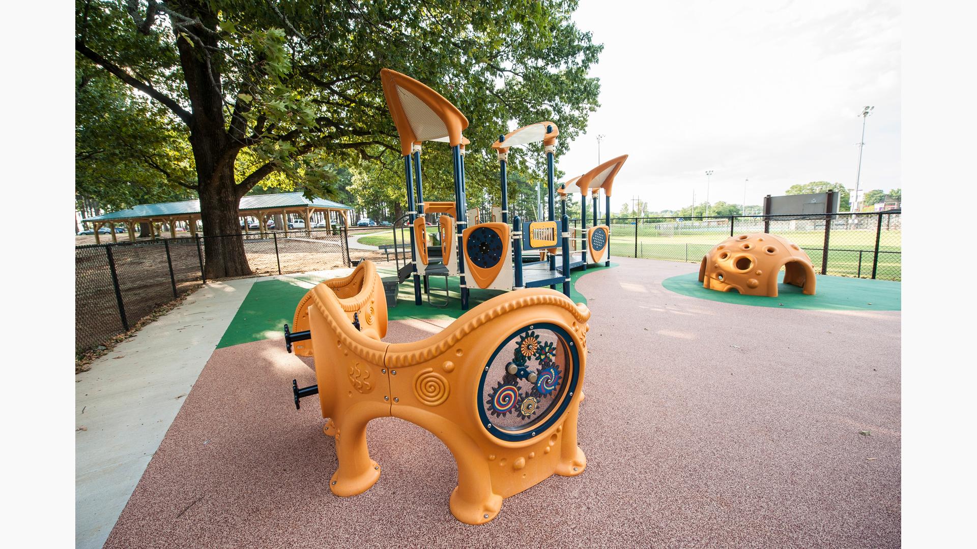 flexing her huge muscles - Playground