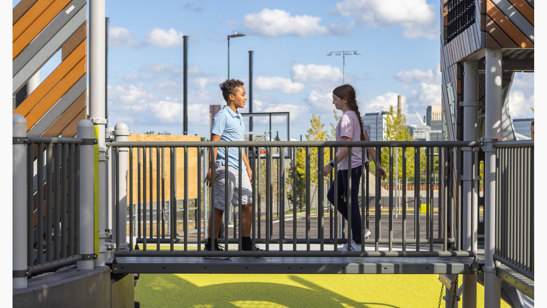 Footbridges': pedestrian infrastructure or urban barrier