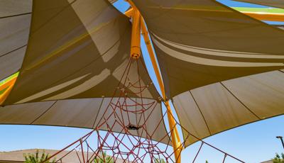 Lunar Blast® net climber under Las Brisas shade