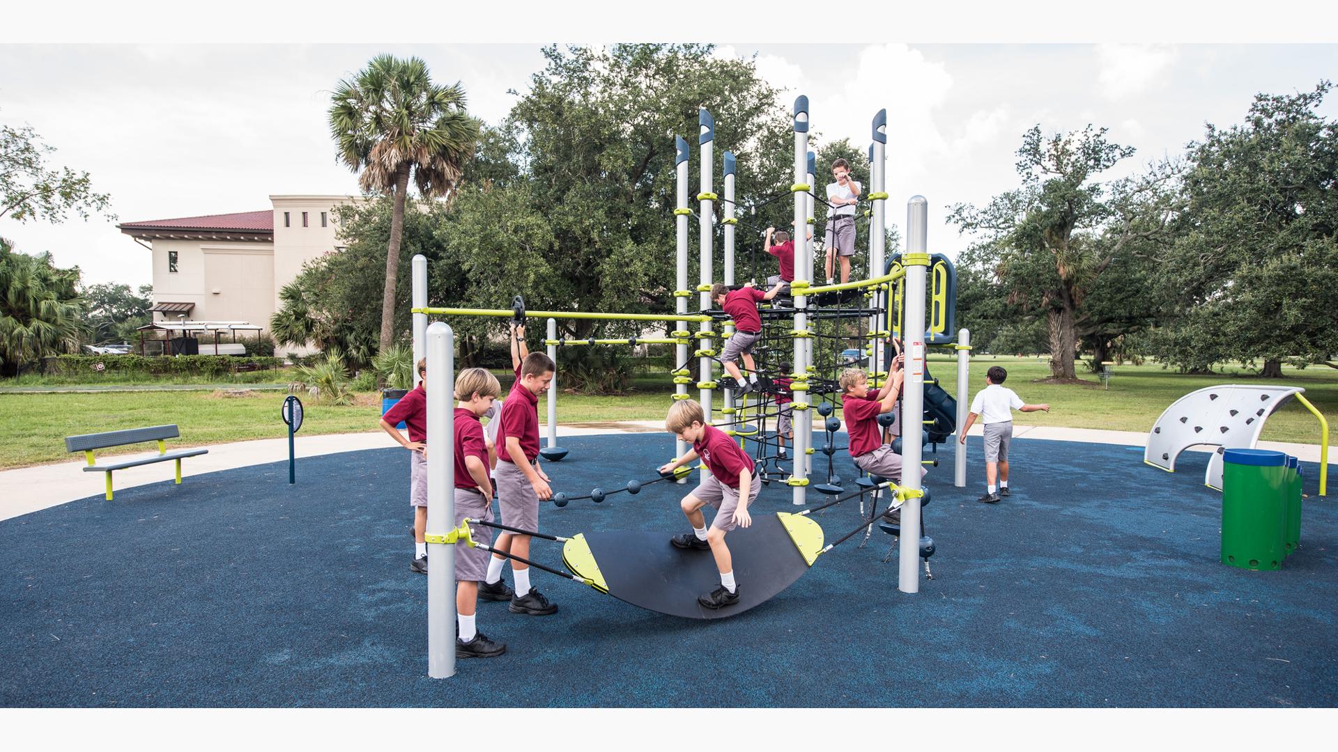 New to Fairgrounds Park - Outdoor Fitness Equipment Workout 