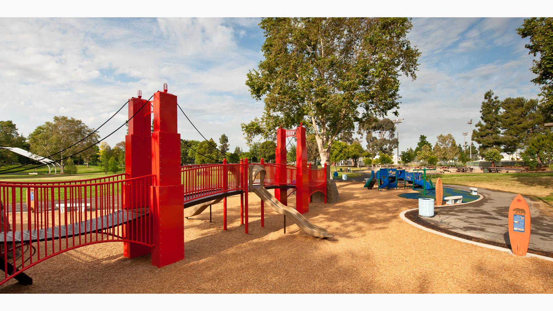 Kennedy Park
Union City, CA. Golden Gate Bridge-themed PlayBooster® playstructure in San Francisco for ages 5 to 12.