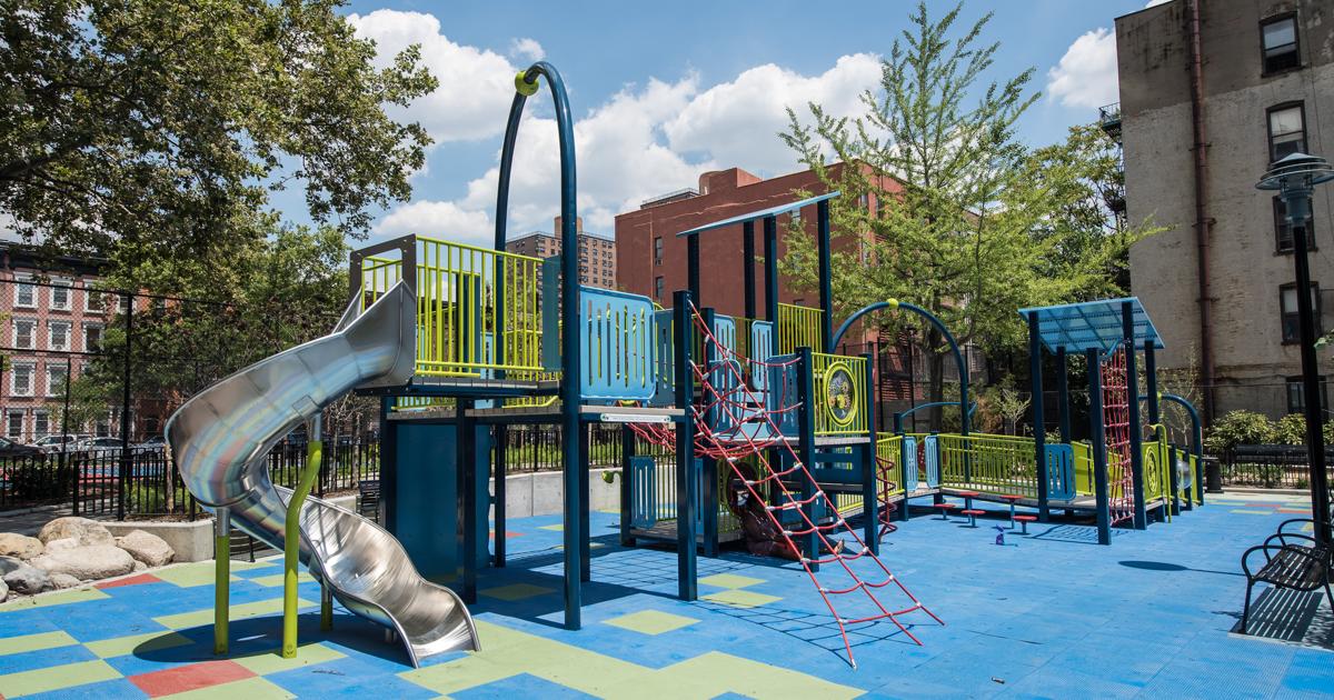 White Park - Vivid, modern playground design