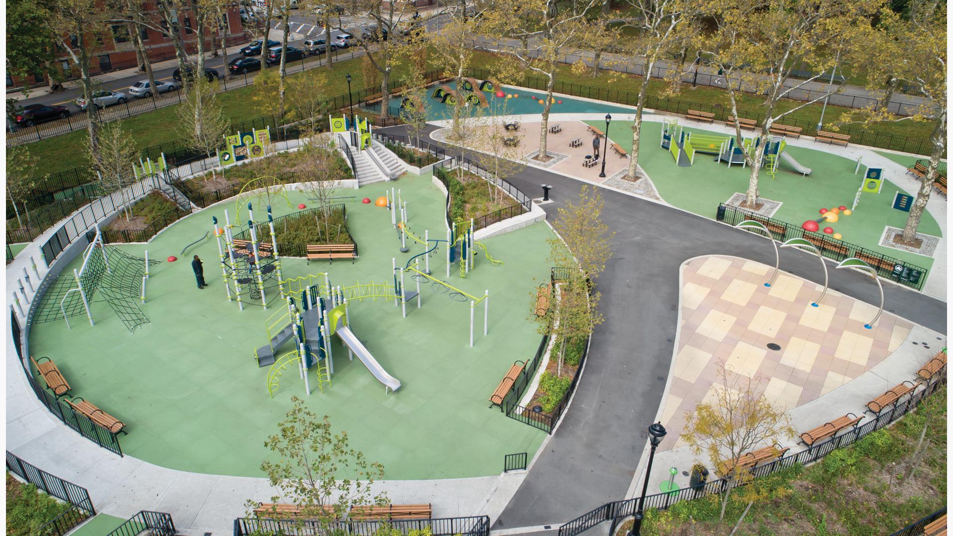 Lincoln Terrace Park Brooklyn, NY features a Netplex® play structure linked to a PlayBooster® play structure. 