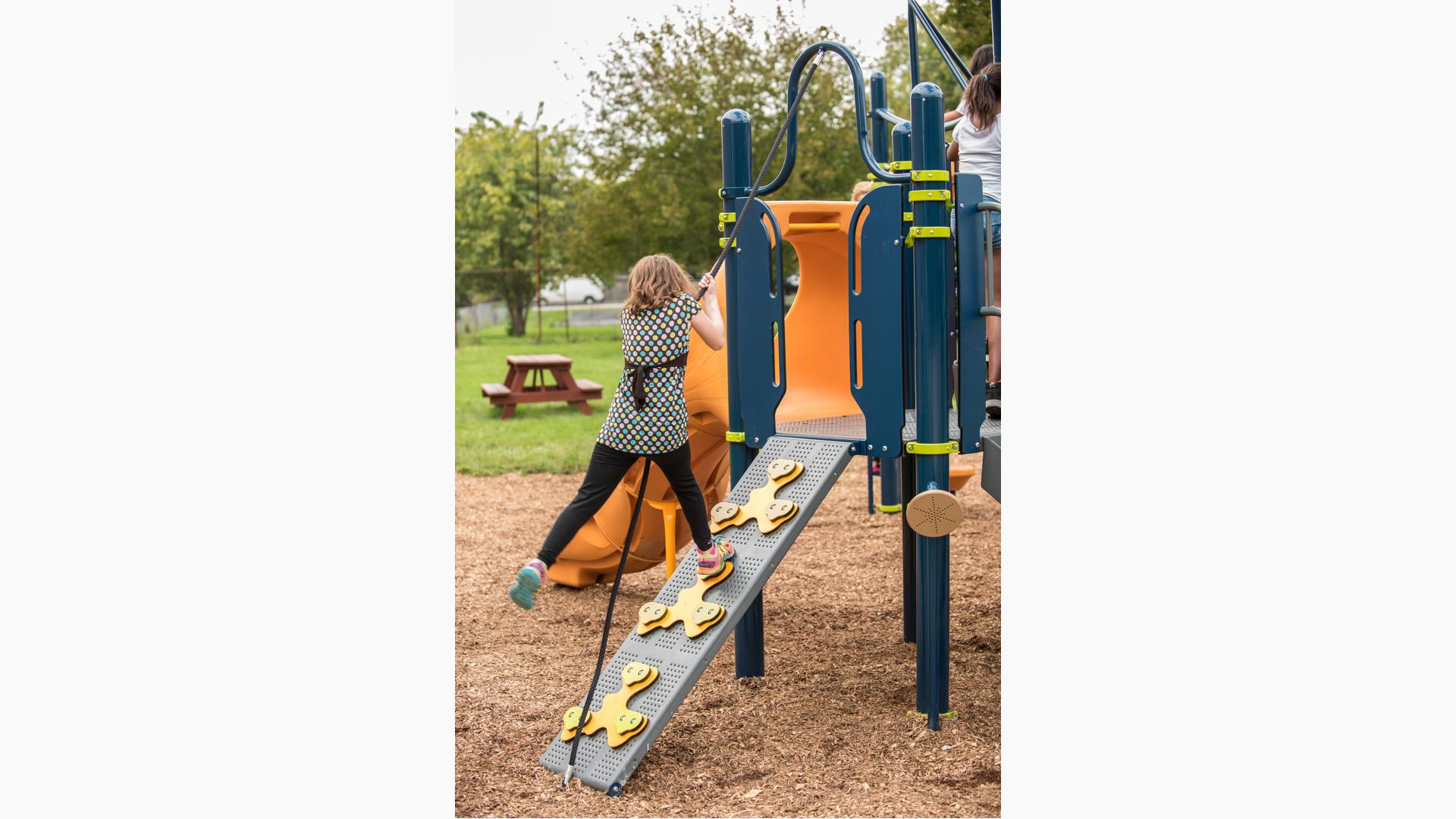 LeGore Park - Commercial Playground Equipment