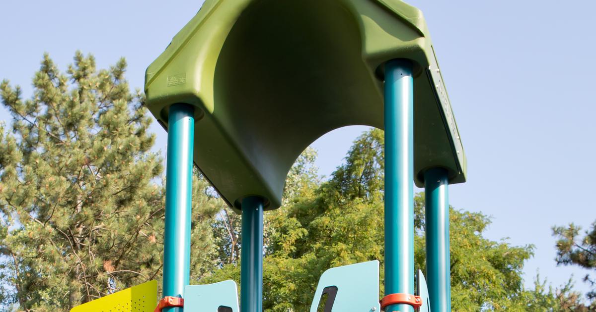 Post For Roof for Playgrounds - Landscape Structures