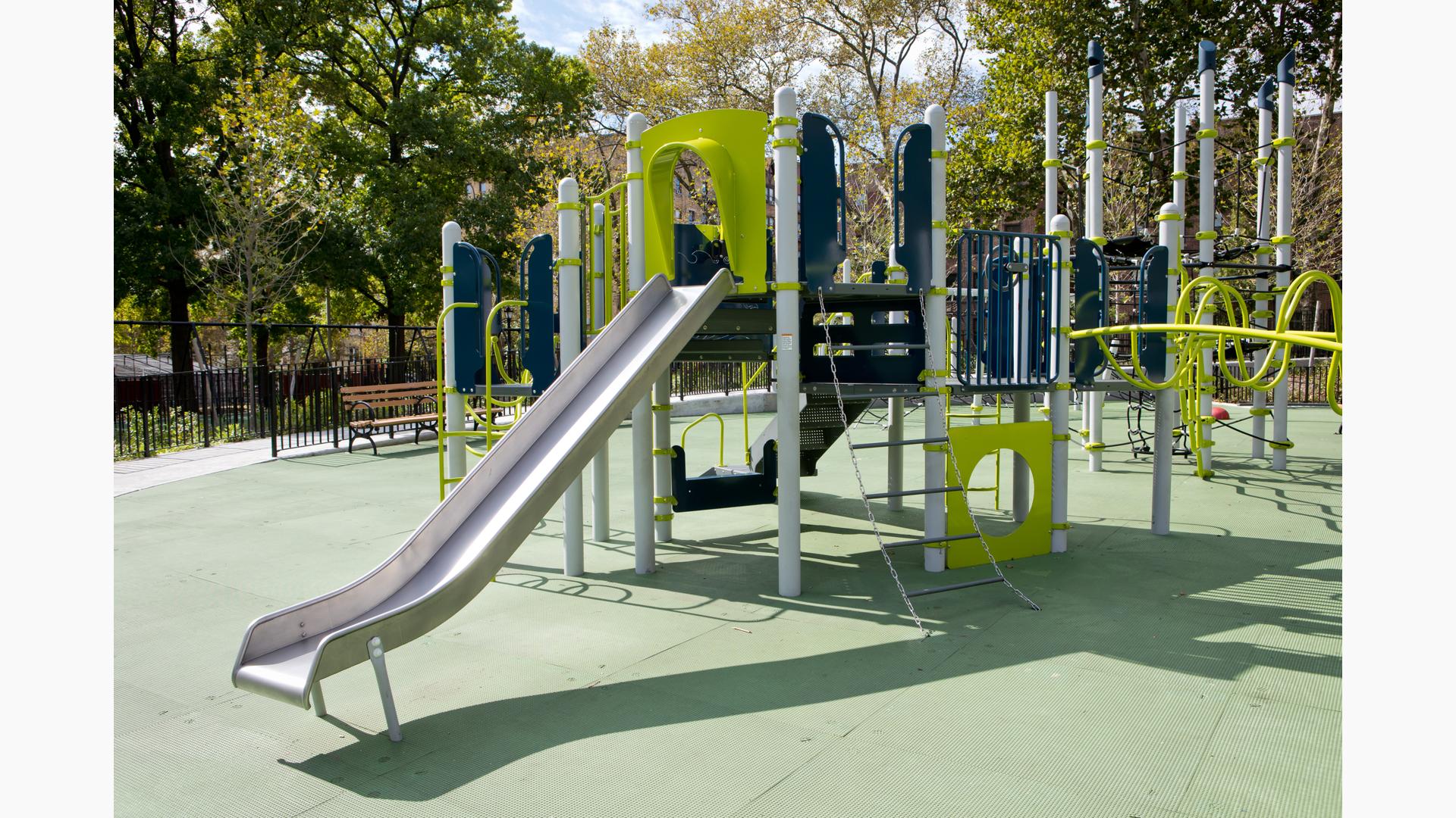 Steel playground clearance equipment