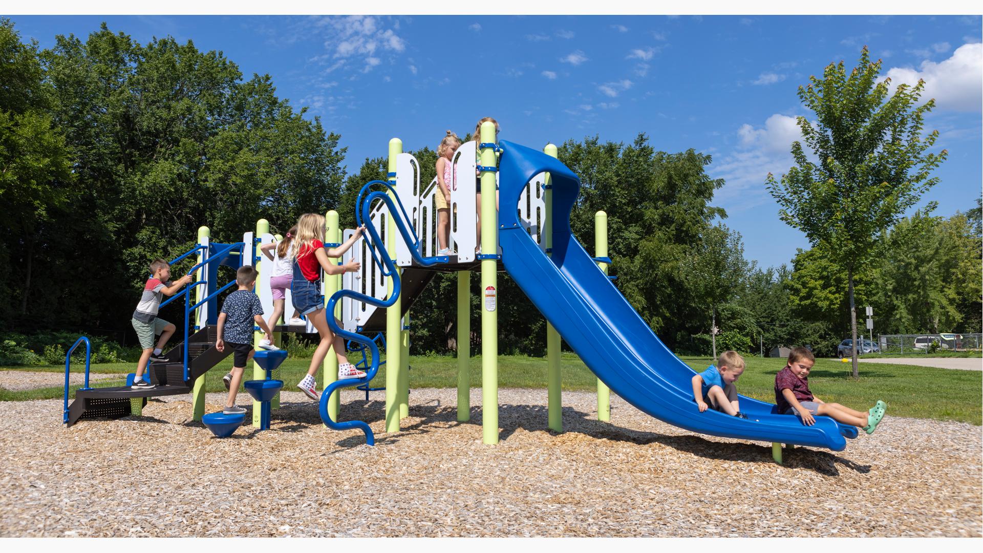 frank-allis-elementary-school-multiple-play-areas-of-adventure