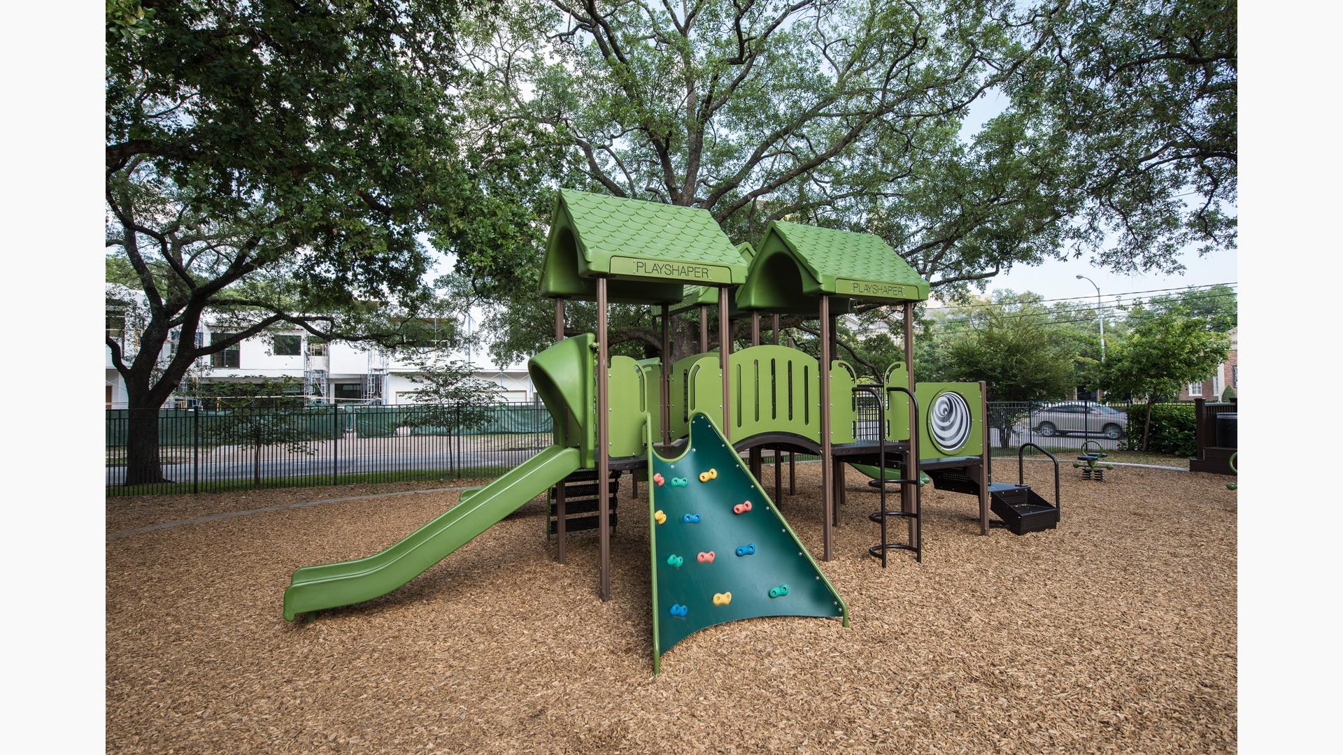 River Oaks Park - Imaginative Playground Equipment