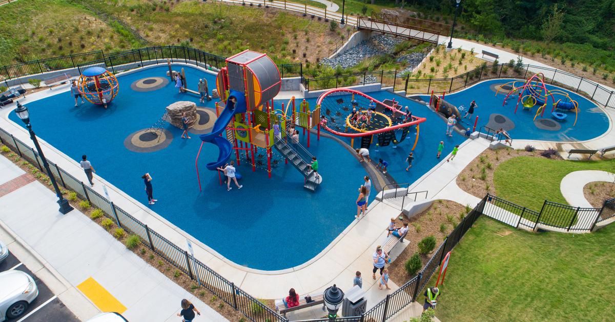 Liberty Park - Playground Tower and Climbing Net Loop!